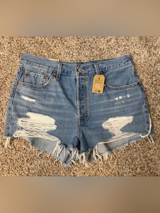 Levi's Pants - 274. Levi’s 501 Shorts, medium wash, NWT